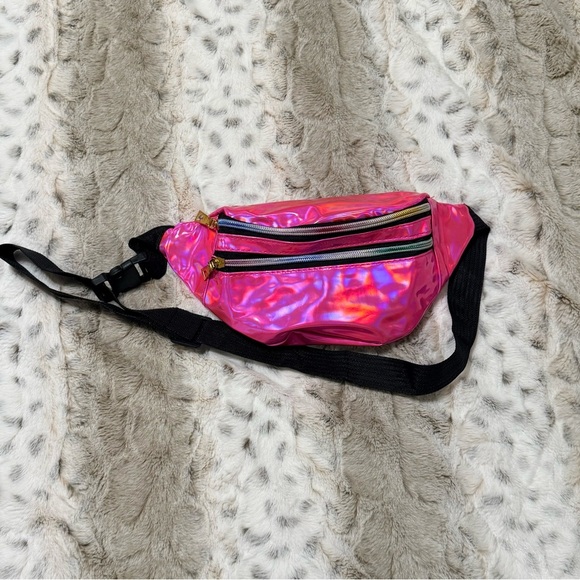 Amazon 80’s Style Hot Pink Fanny Pack - Picture 2 of 7